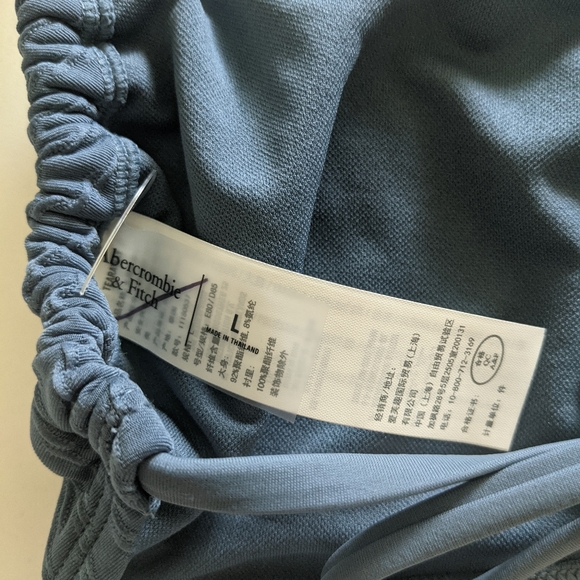 {Abercrombie & Fitch} Brand New Skinny Strap Bikini Top - Picture 9 of 13